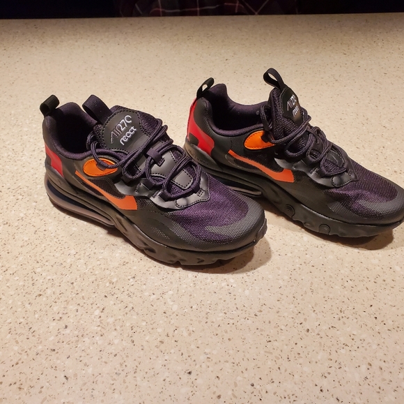 🆕️ NEW Nike Air Max 270 React 'Black Magma Orange' 🍊 - Picture 2 of 14